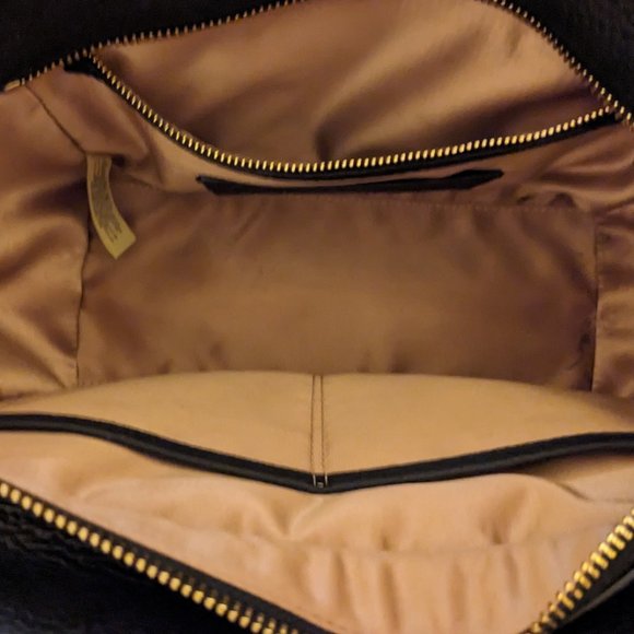 Kate Spade - Medium Black Pebbled Leather Satchel with Flower Embroidery - Picture 3 of 6